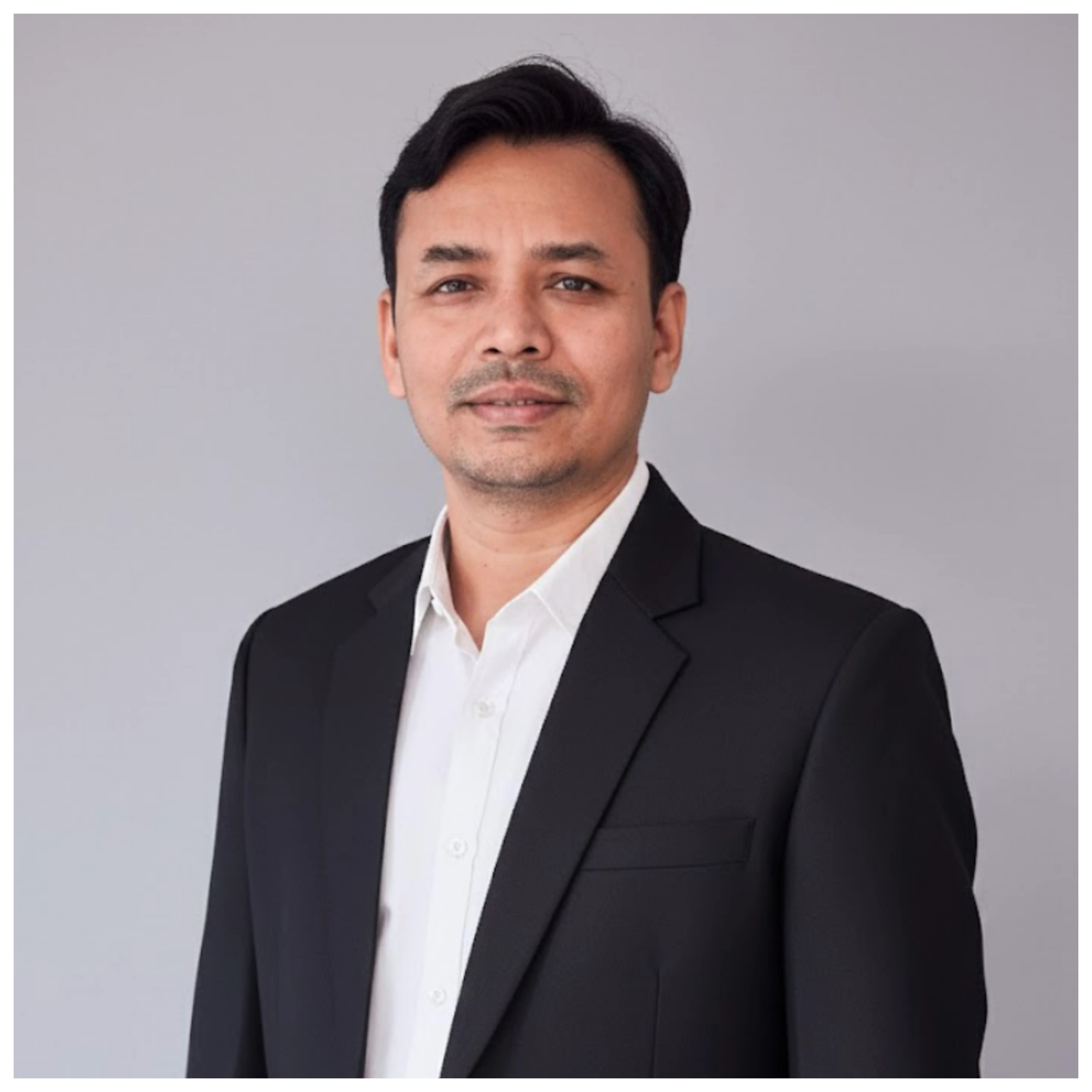 Dr. Mukesh Pal